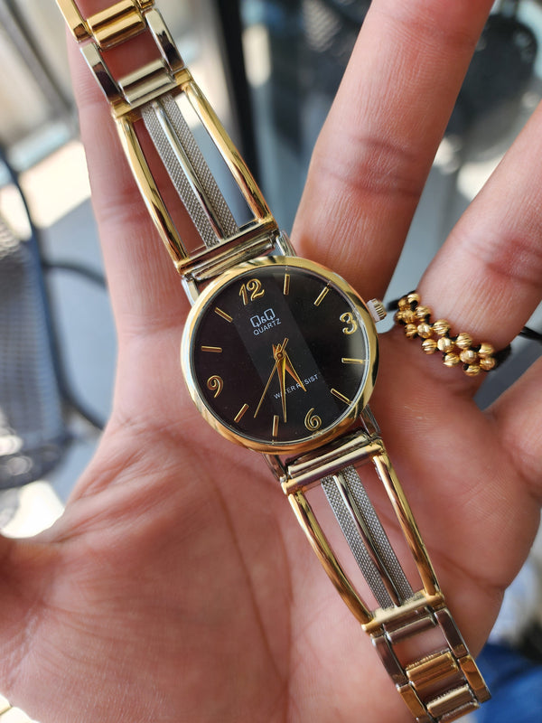 RELOJ Q&Q DORADO DE HOMBRE DE LUJO + ENVIO GRATIS + PAGO CONTRA ENTREGA - QQ022